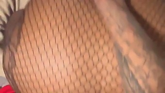 Bfreakl06 Дава Разрешение Да Стане Интимен
