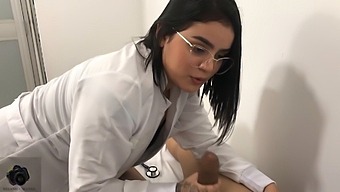 Spanish Doctor With A Big Ass Gives Oral Help To Her Patient